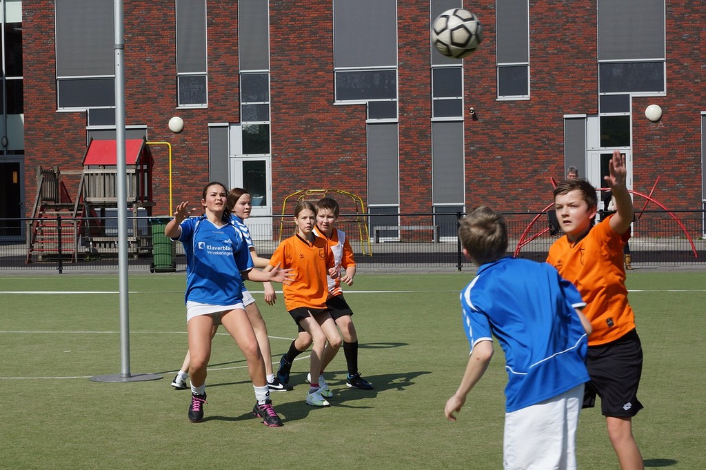 Korfbal C2  12 april -007.jpg